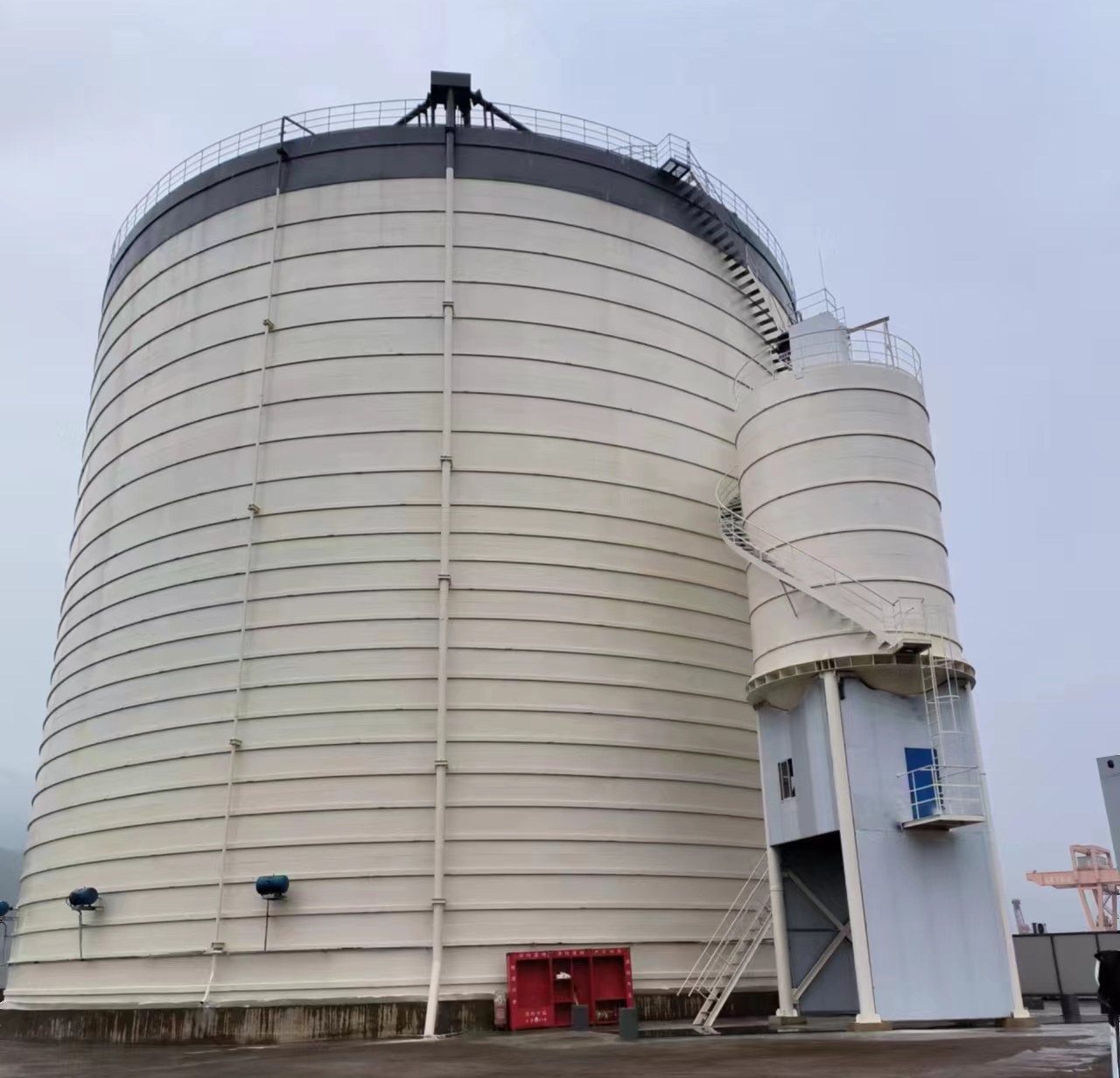 集宁10万吨水泥钢板库